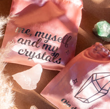 Cargar imagen en el visor de la galería, Me, myself and my crystals | Bolsa de Cuarzos Chicos
